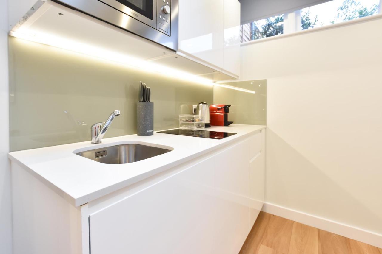 Earls Court East Serviced Apartments By Stayprime Лондон Экстерьер фото