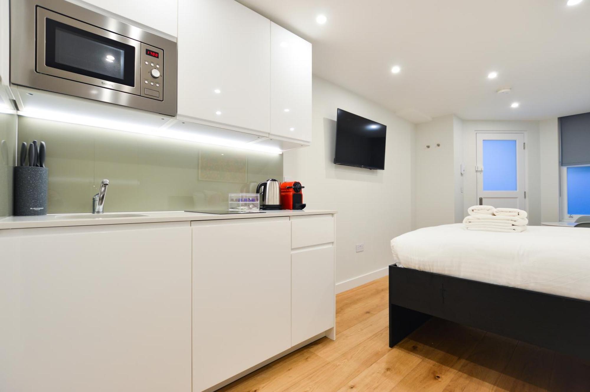 Earls Court East Serviced Apartments By Stayprime Лондон Экстерьер фото