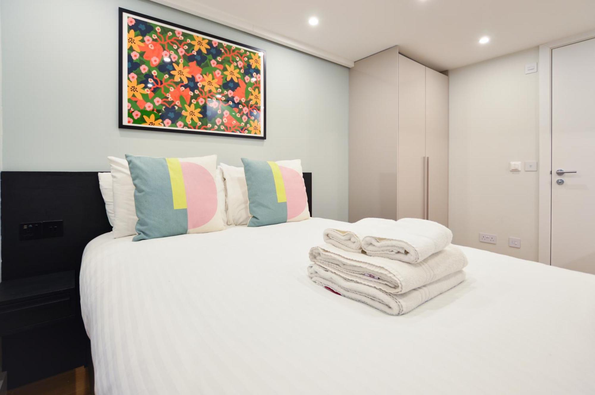 Earls Court East Serviced Apartments By Stayprime Лондон Экстерьер фото